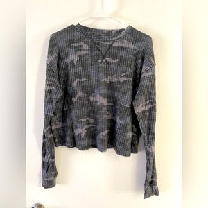 PINK gray camo, waffle knit sweater. Size small.